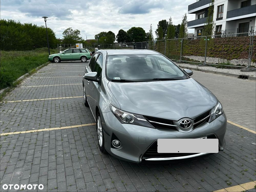 Toyota Auris 1.33 VVT-i Premium - 10