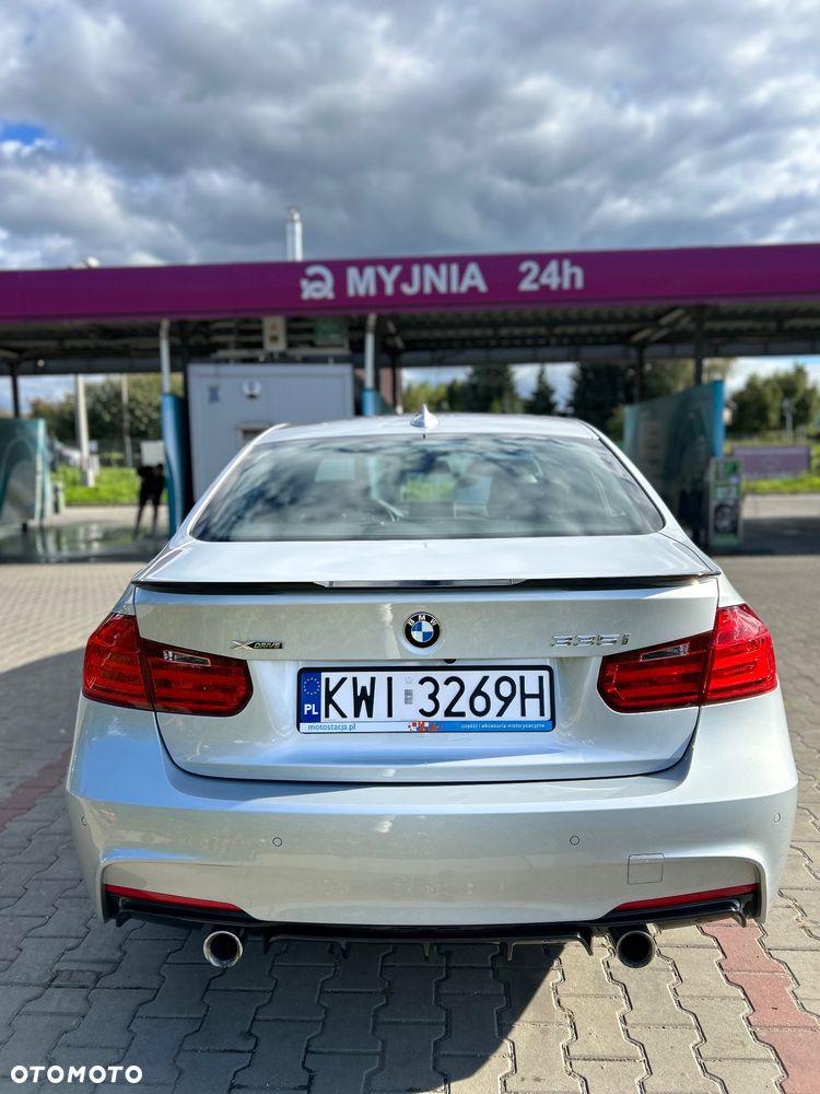 BMW Seria 3 335i xDrive M Sport - 6