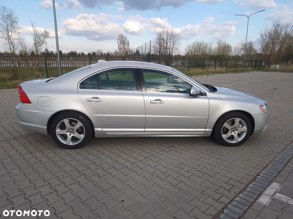 Volvo S80 - 11