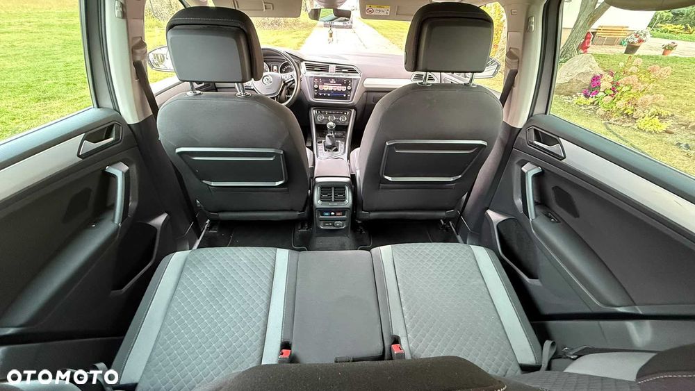 Volkswagen Tiguan - 9