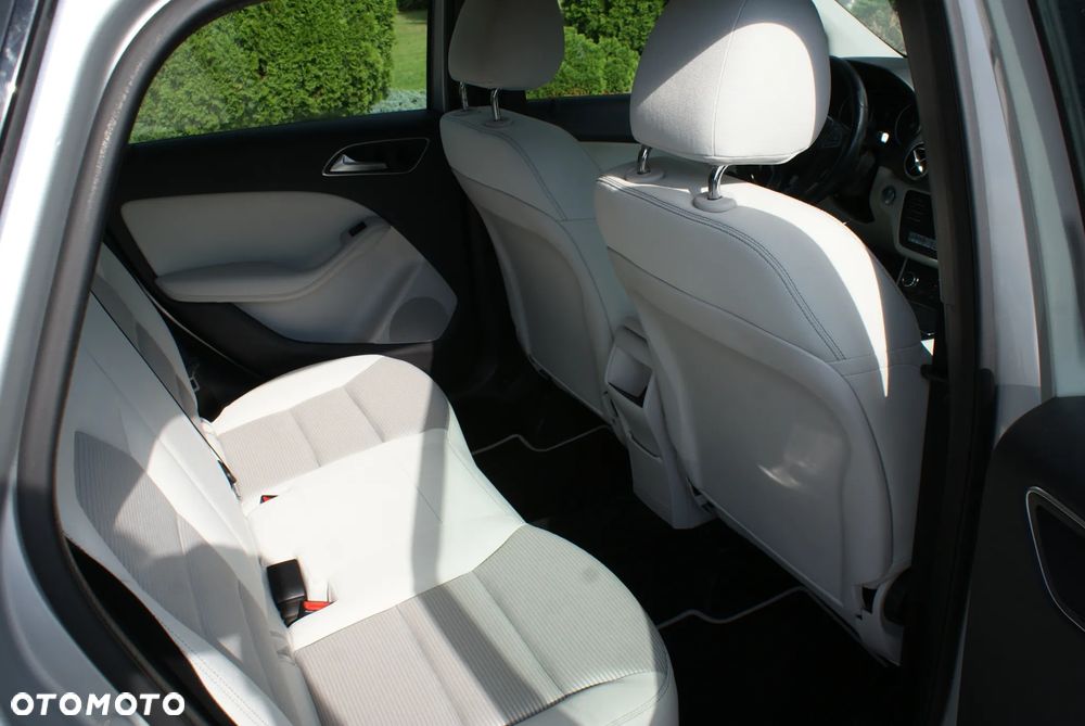 Mercedes-Benz Klasa B - 14