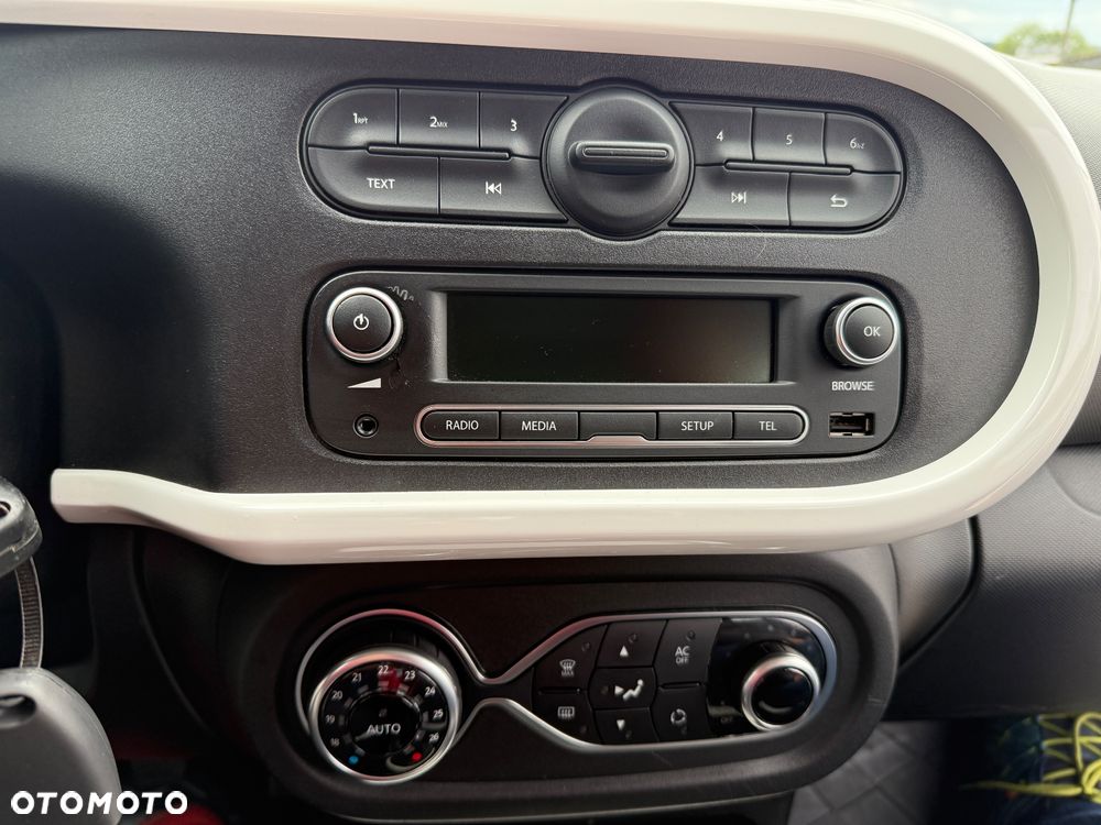 Renault Twingo SCe 70 Start&Stop Intens - 17
