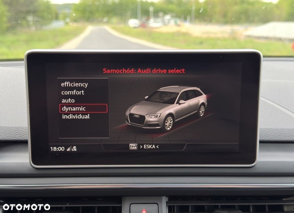 Audi A4 Avant 40 TFSI S tronic S line - 39