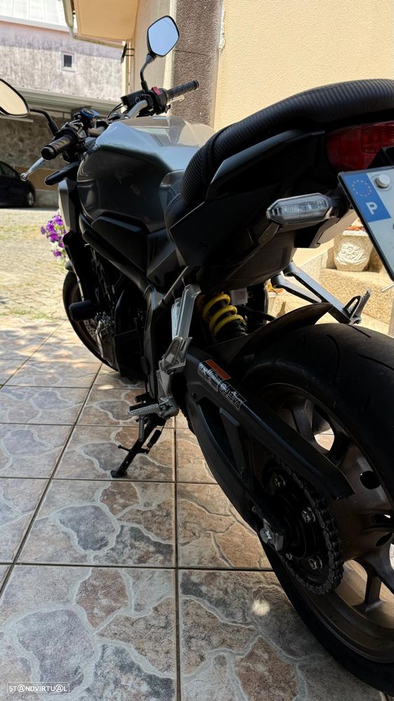 Honda CB CB650R - 10