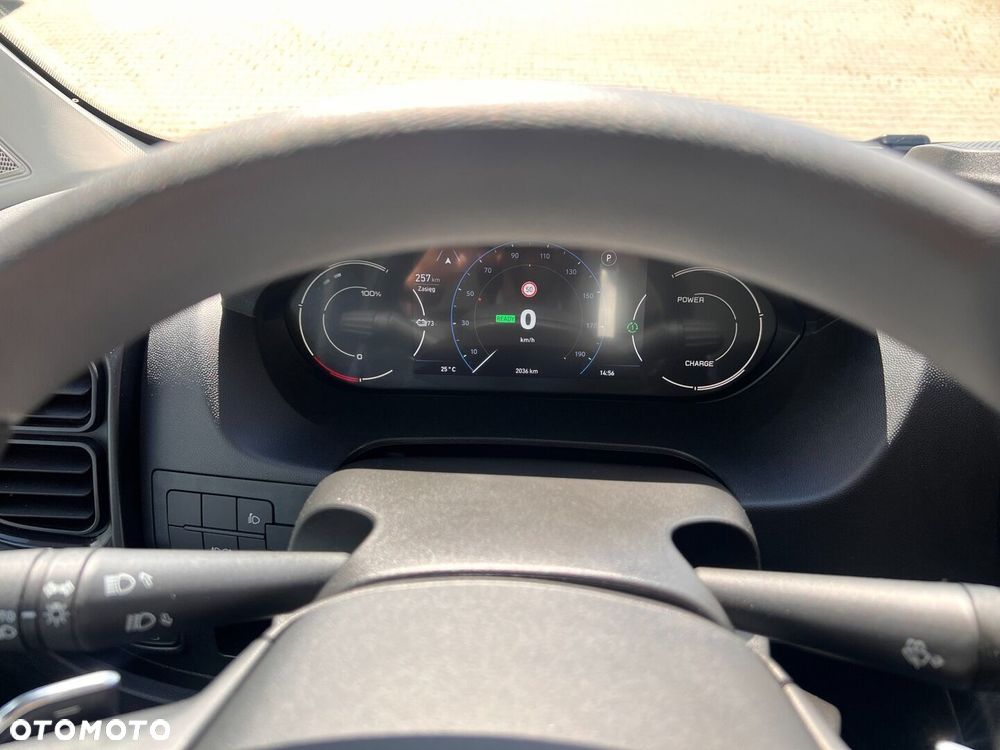 Toyota PROACE MAX - 12