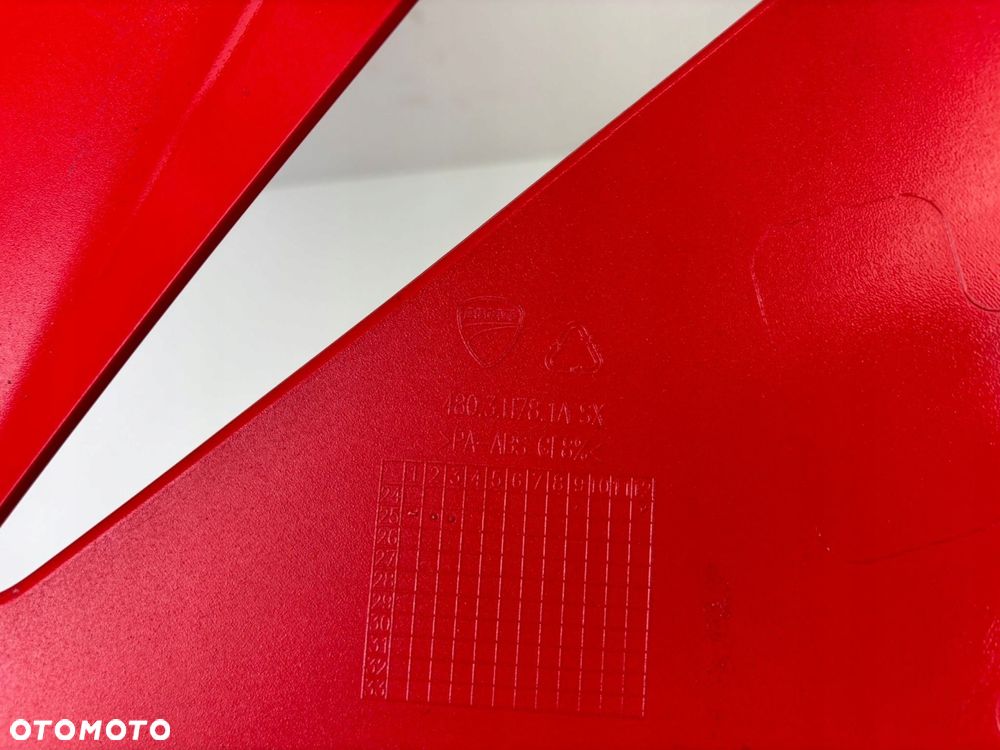 Lewa boczna owiewka Ducati Panigale V2 2025 Oryginał - 14