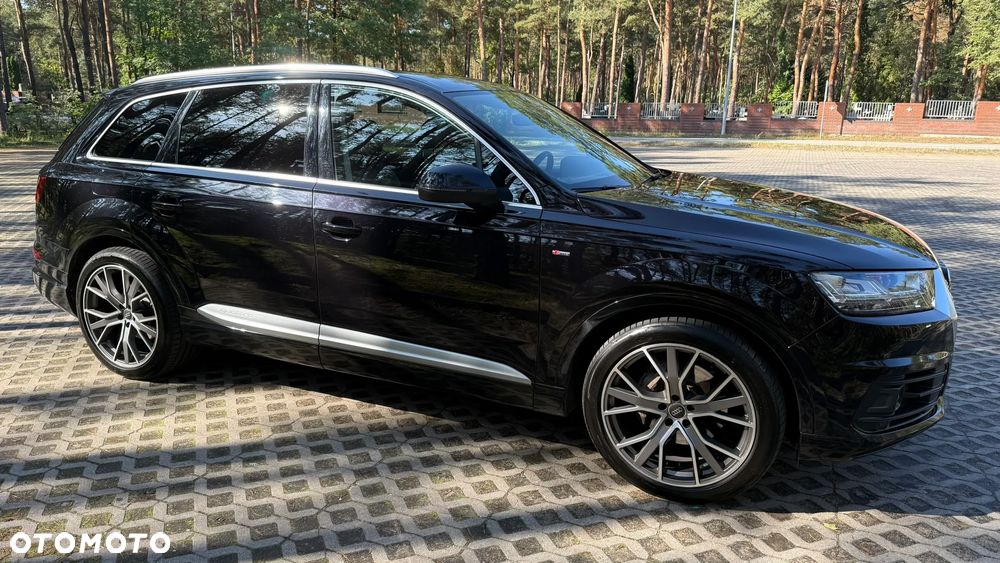 Audi Q7 - 4