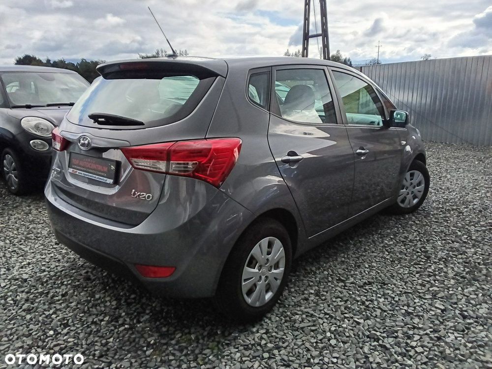 Hyundai ix20 - 2