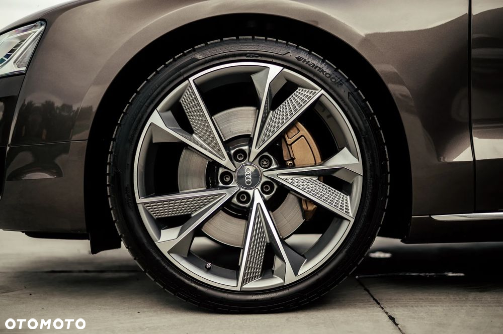 Audi A8 4.0 TFSI Quattro - 9
