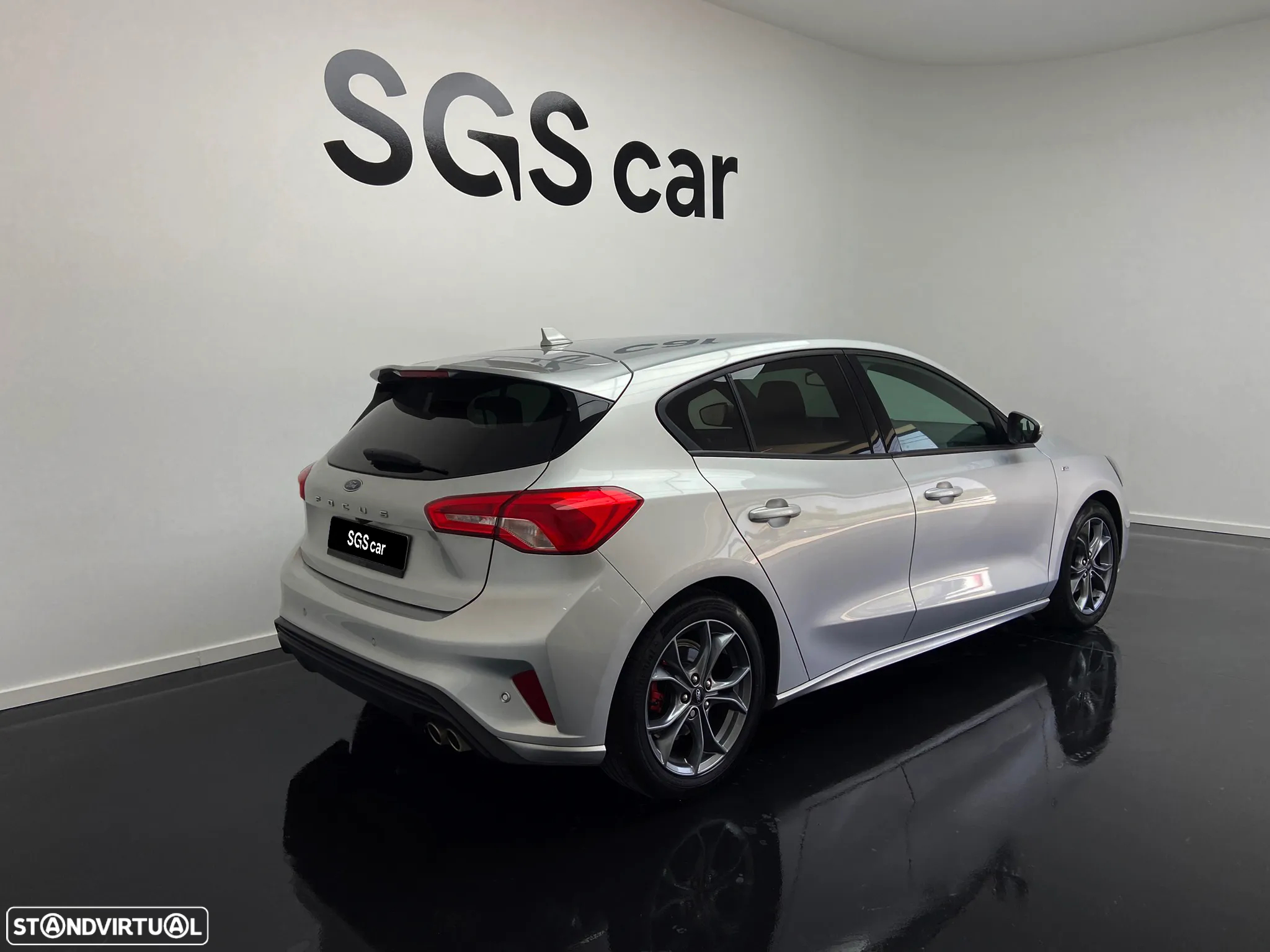 Ford Focus 1.0 EcoBoost MHEV ST-Line - 4