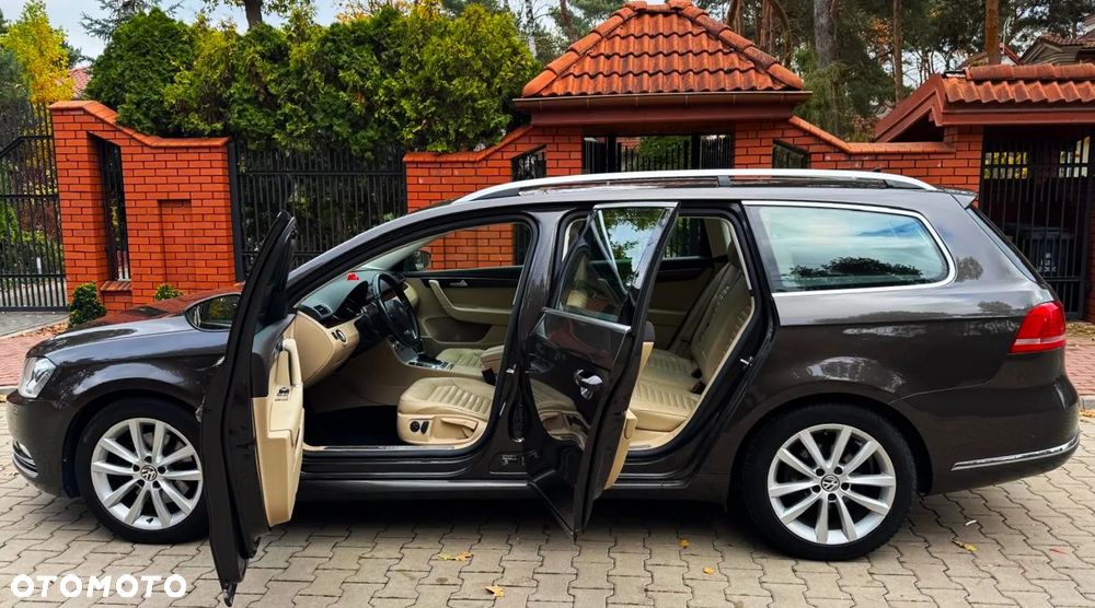 Volkswagen Passat 2.0 TDI Highline DSG - 21