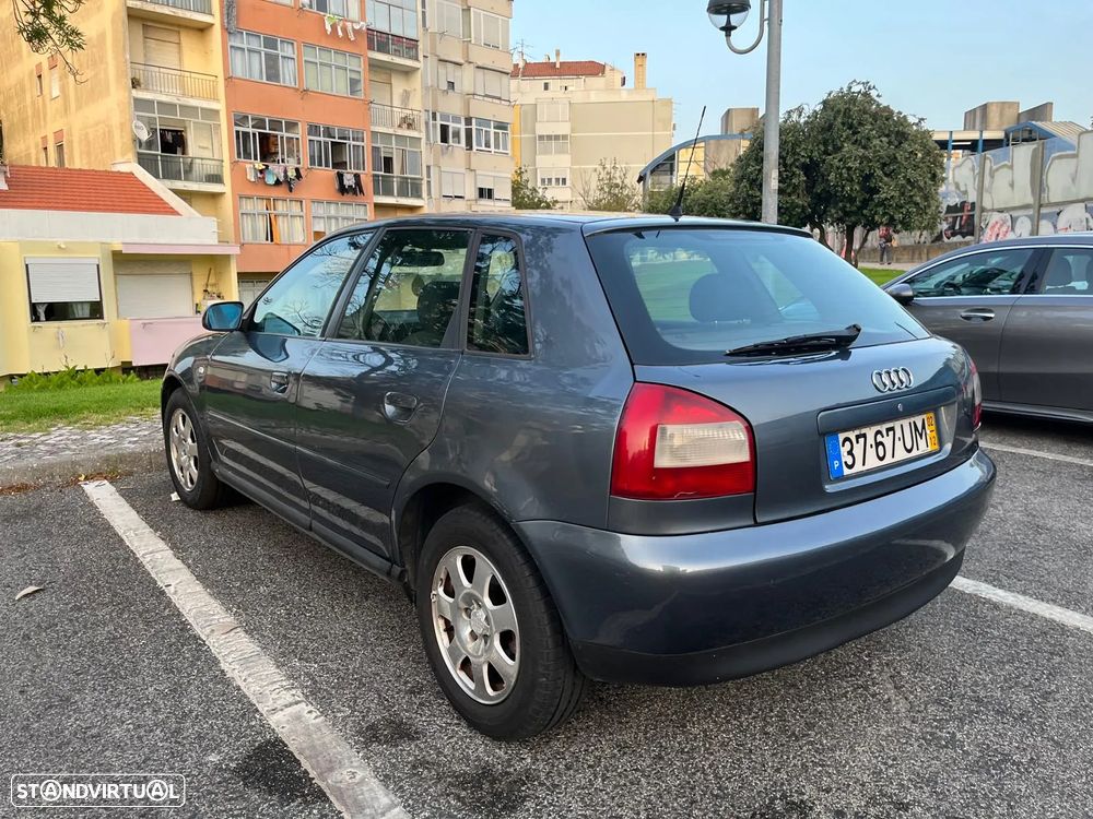 Audi A3 1.6 Attraction - 5