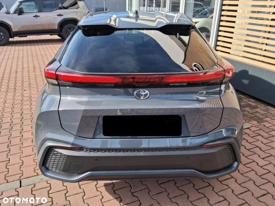 Toyota C-HR - 5
