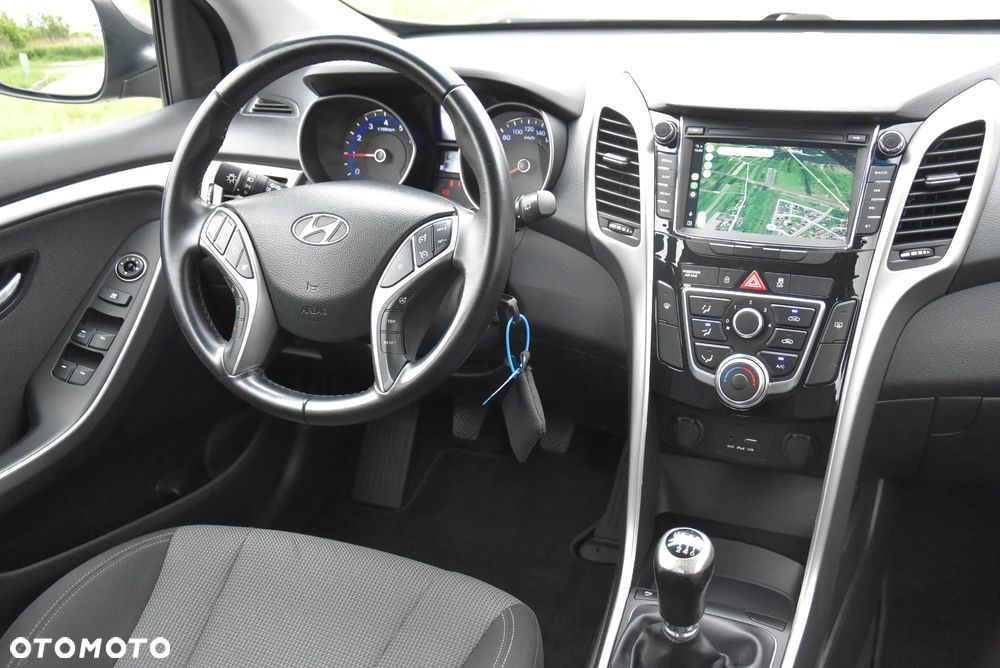 Hyundai i30 blue 1.6 GDI YES Gold - 23