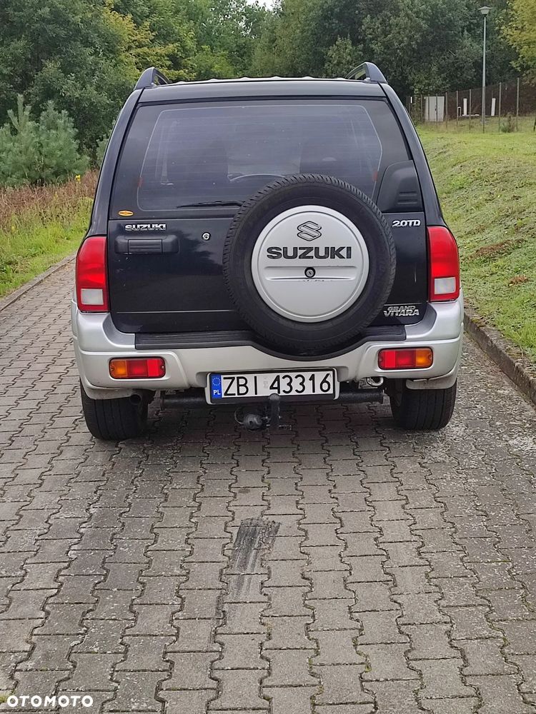 Suzuki Grand Vitara - 12