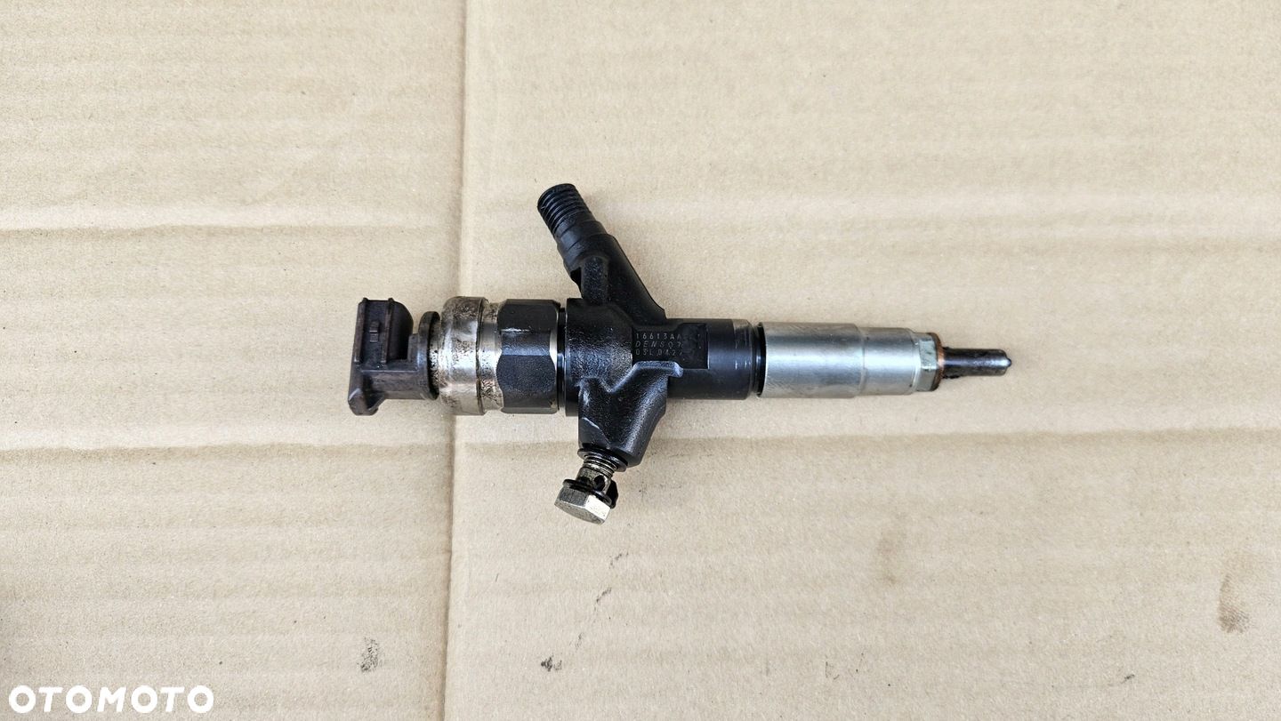 WTRYSK WTRYSKIWACZ 16613AA020 SUBARU - 1