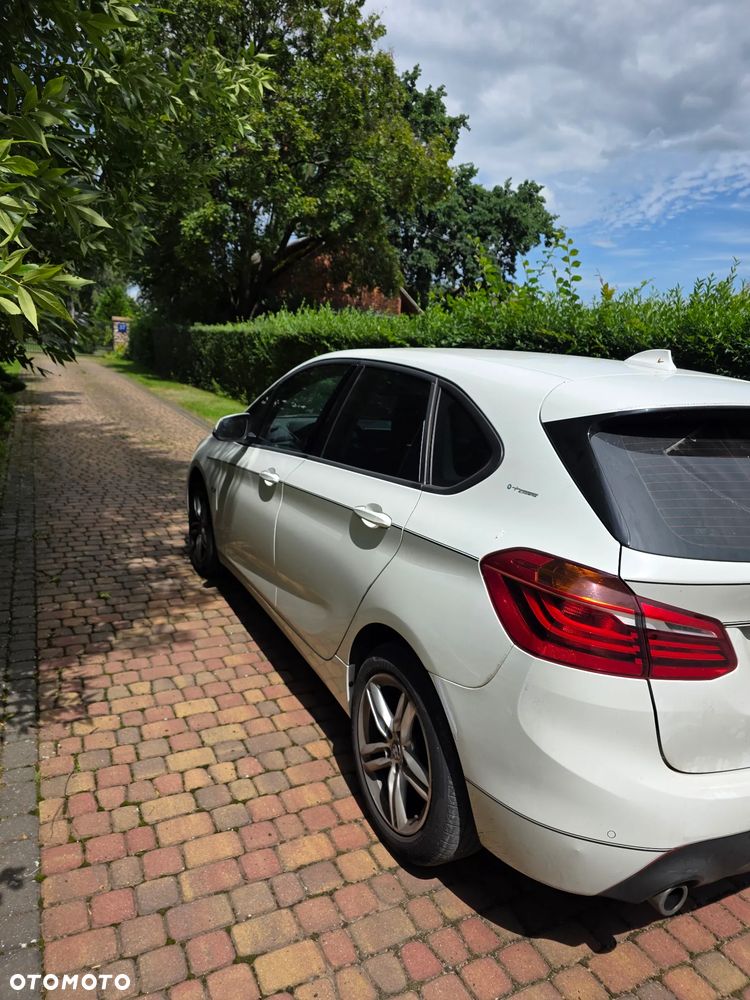 BMW Seria 2 218d Advantage - 5