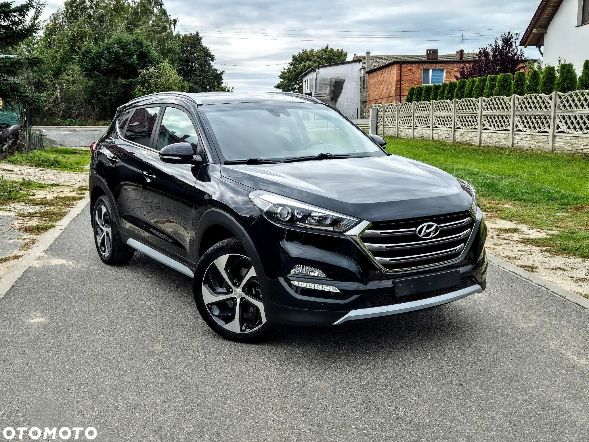 Hyundai Tucson 1.7 CRDI BlueDrive Style 2WD DCT - 1