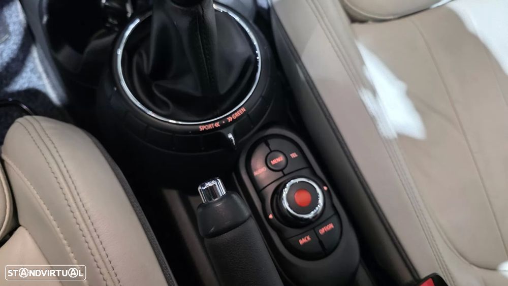 MINI Cabrio Cooper D - 32