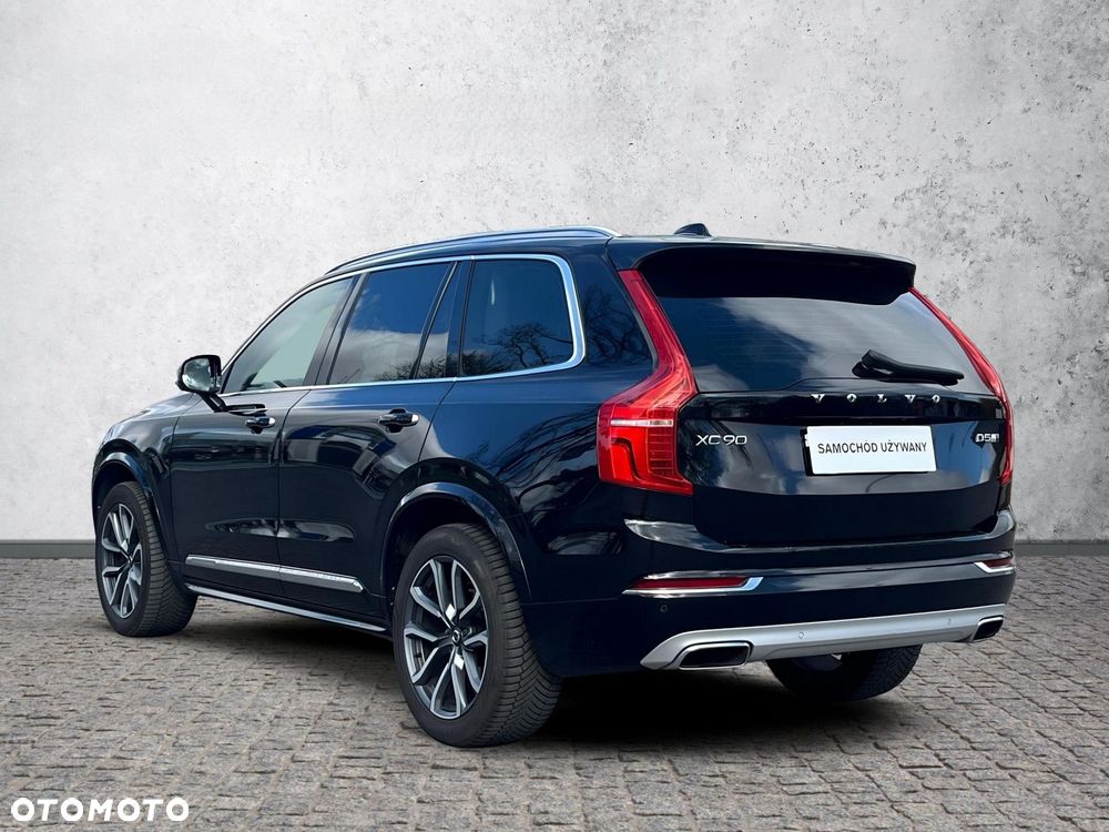 Volvo XC 90 - 4