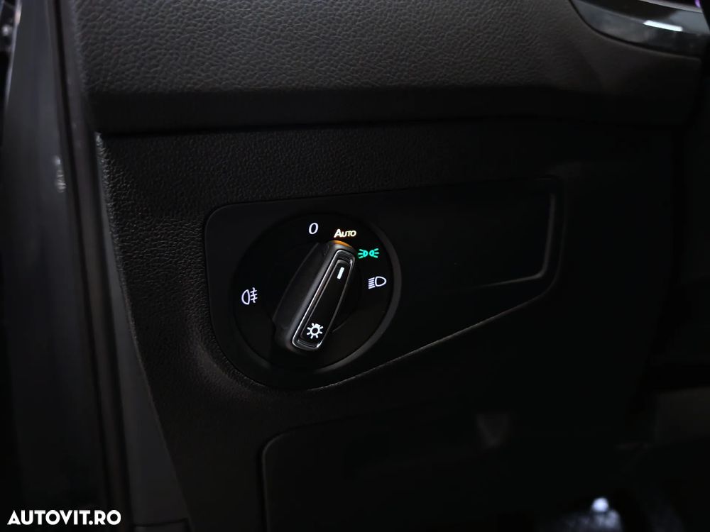 Volkswagen Tiguan 1.4 eHybrid OPF DSG Life - 31