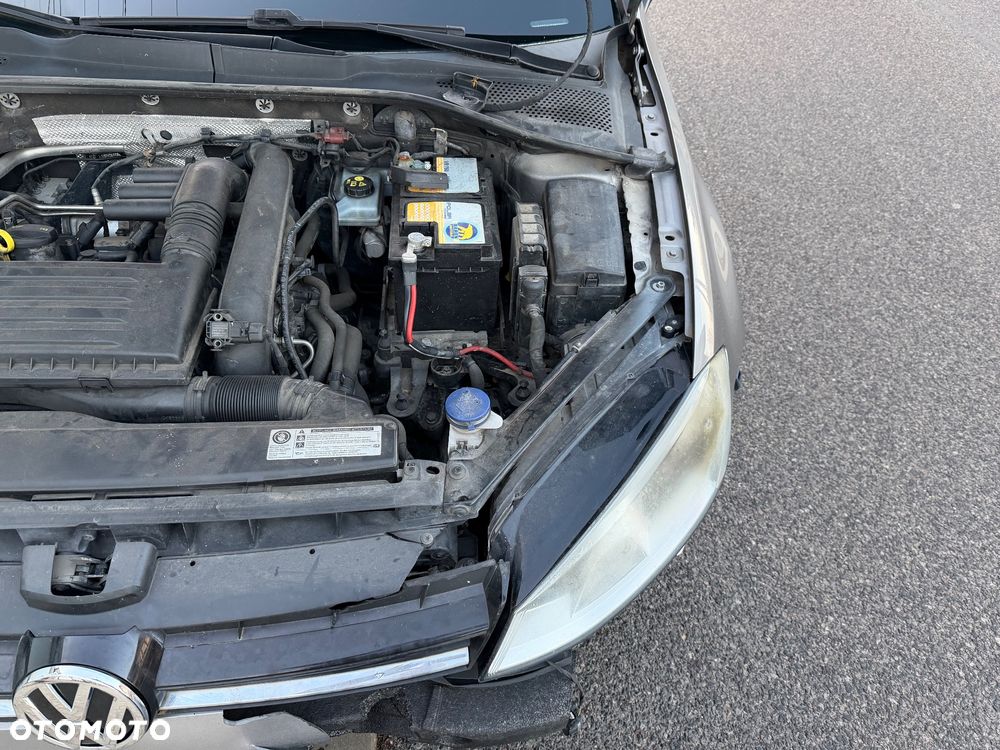 Volkswagen Golf 1.2 TSI BlueMotion Technology Lounge - 11