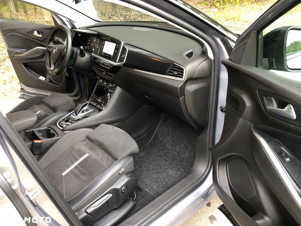 Opel Grandland X 1.6 T Design Line S&S - 14