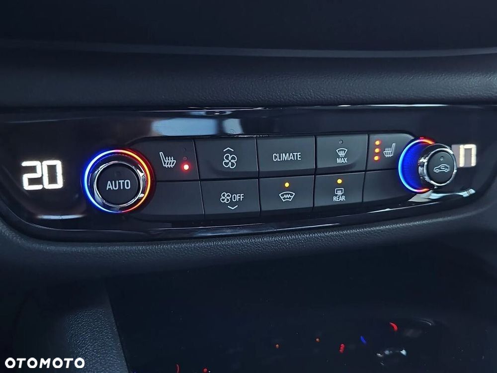 Opel Insignia 2.0 CDTI Business Elegance S&S - 24