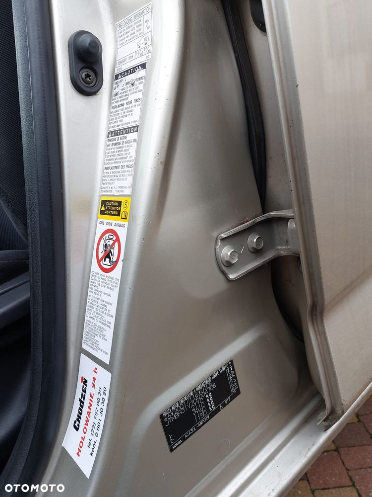 Toyota RAV4 2.0 VVT-i Premium - 40