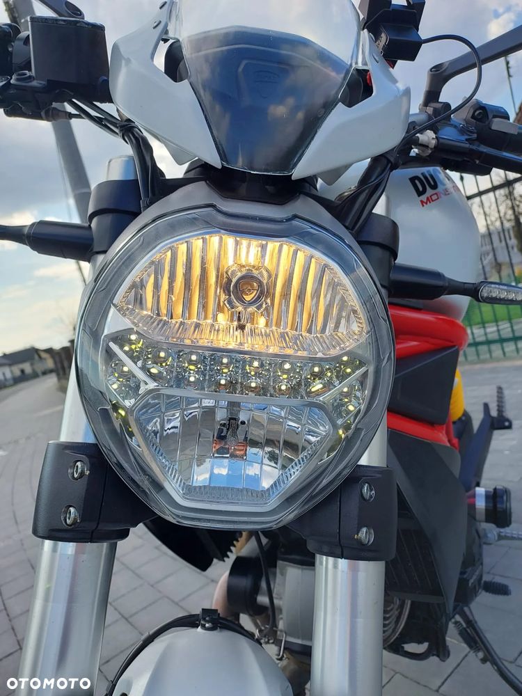 Ducati Monster - 7