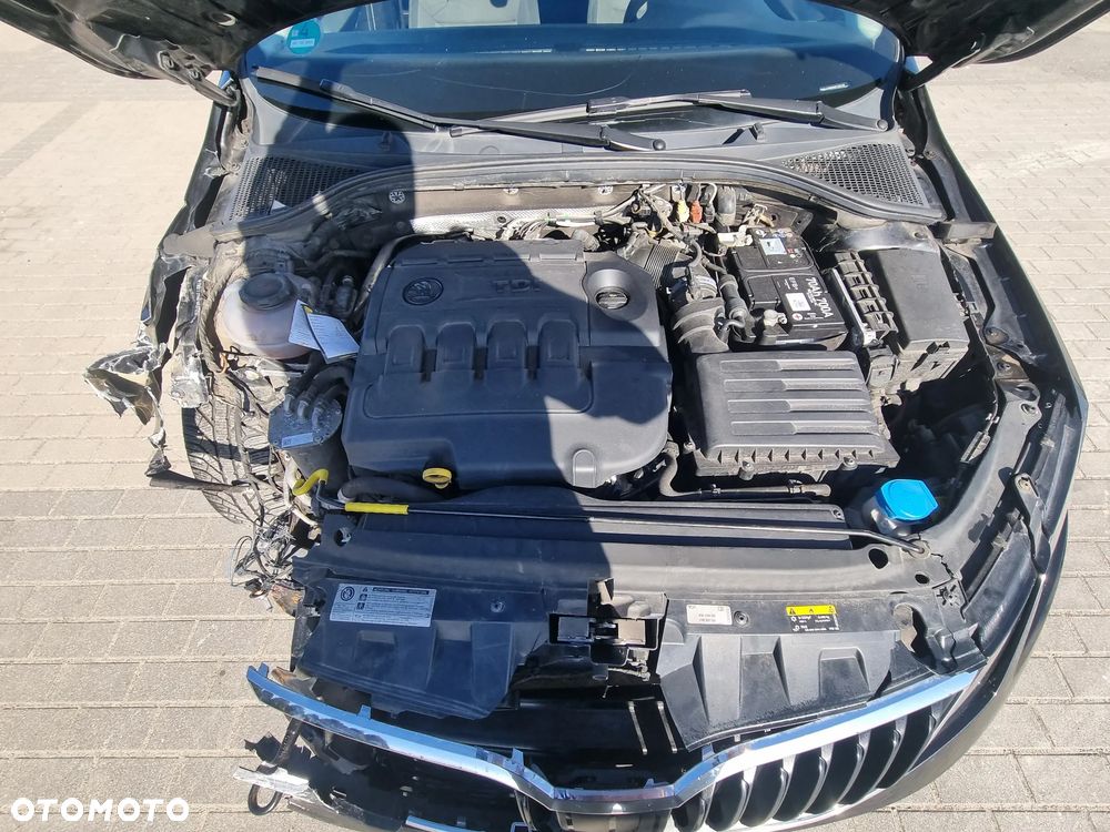 Skoda Octavia 2.0 TDI DSG Tour - 13