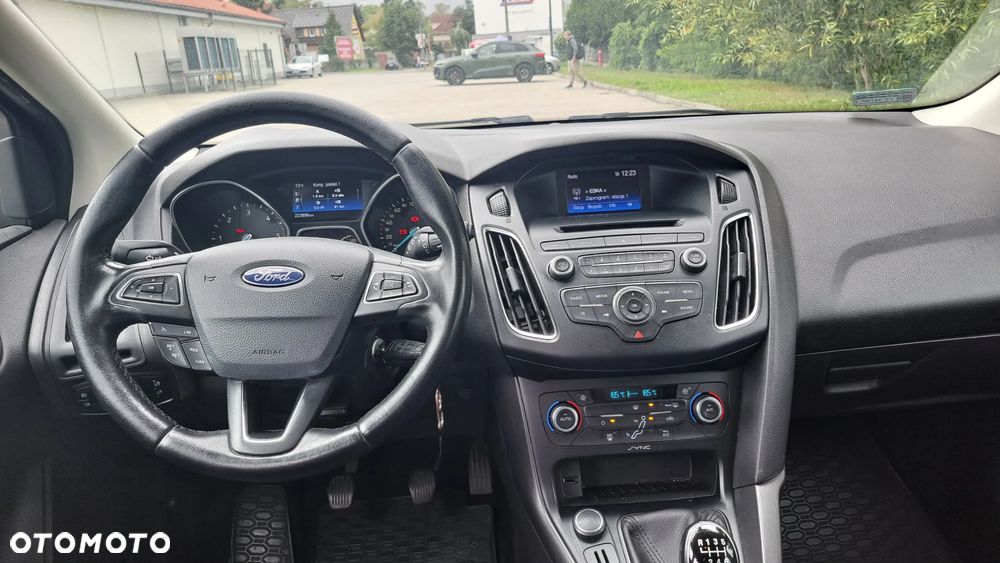 Ford Focus - 7