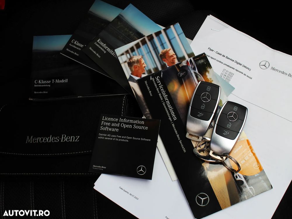 Mercedes-Benz C 220 d 4Matic T 9G-TRONIC AMG Line - 32
