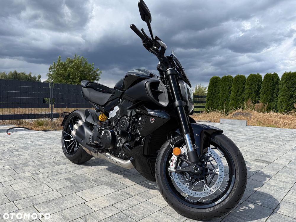 Ducati Diavel - 2