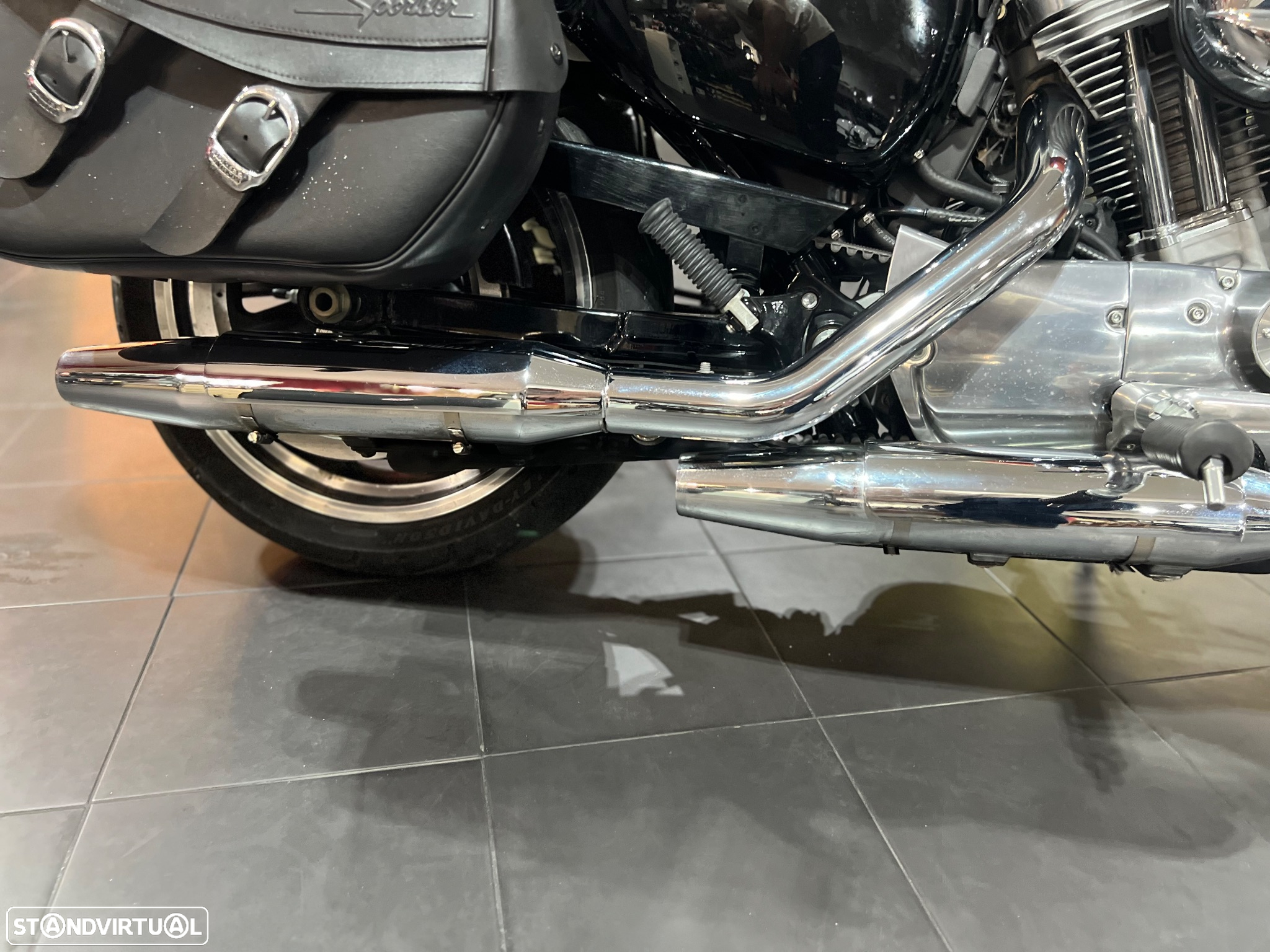 Harley-Davidson 883 - 16