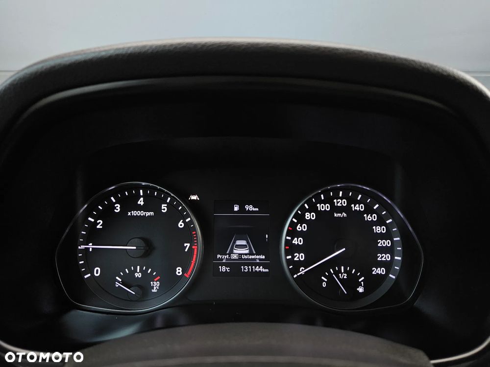 Hyundai i30 1.5 DPI Classic + - 31