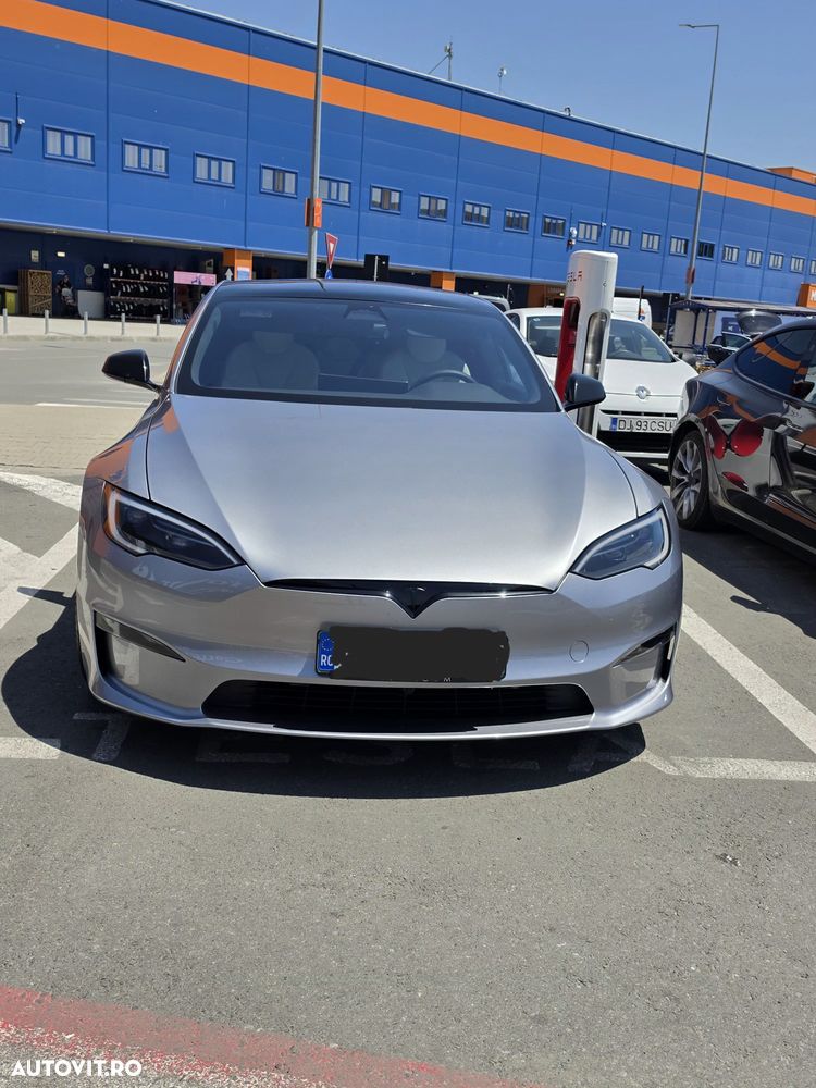 Tesla Model S Long Range - 1