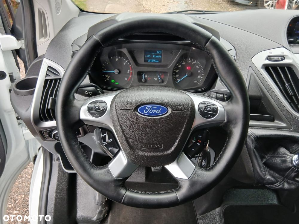 Ford TRANSIT CUSTOM - 22