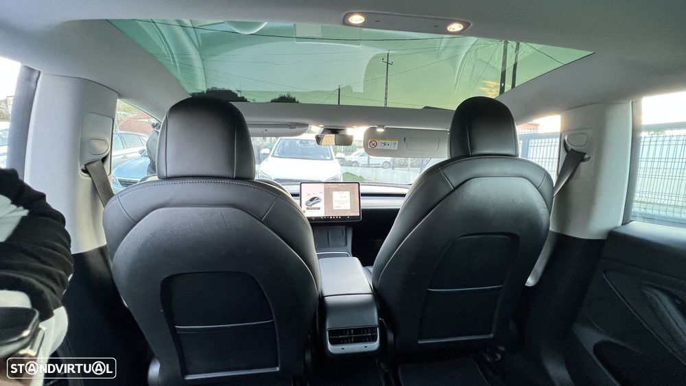 Tesla Model 3 Long-Range Dual Motor AWD - 8