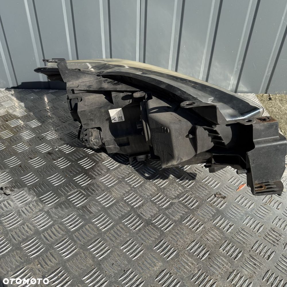 Lampy reflektory przód xenon komplet Mazda CX-5 2016r UK - 11