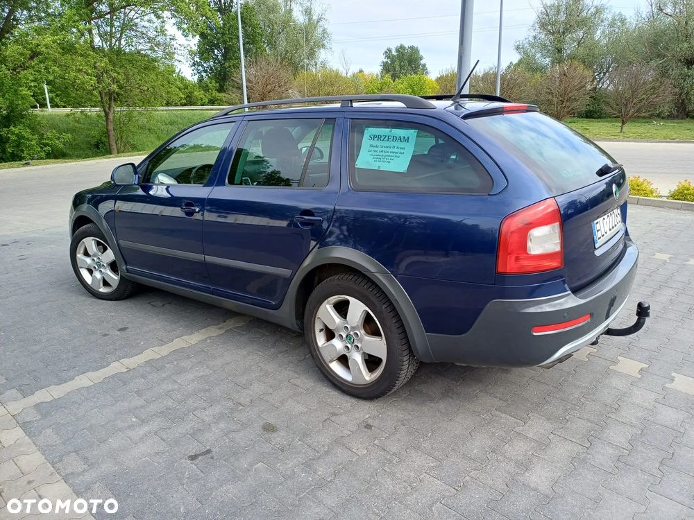 Skoda Octavia 2.0 TDI DPF 4x4 Scout - 2