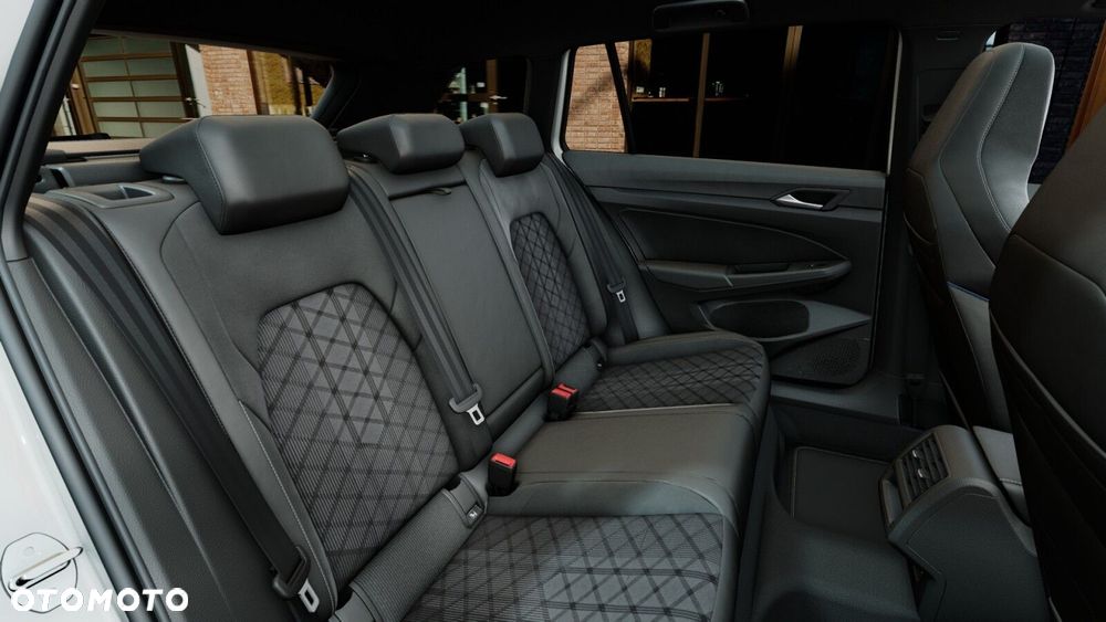 Volkswagen Golf - 13