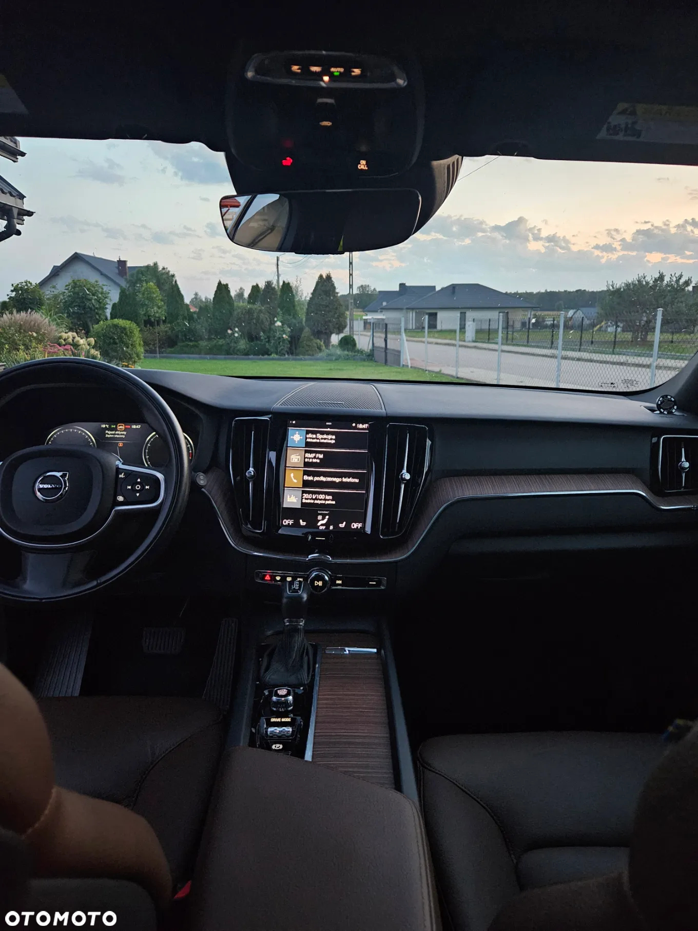 Volvo XC 60 T6 AWD Momentum - 8