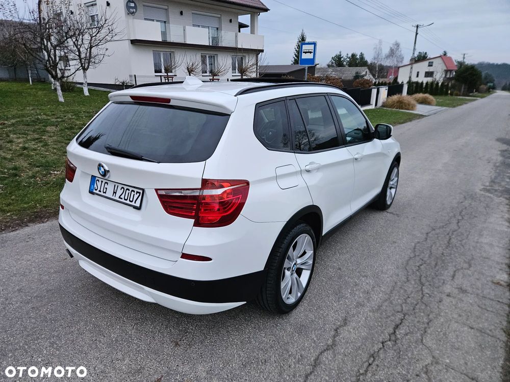 BMW X3 xDrive20d - 17