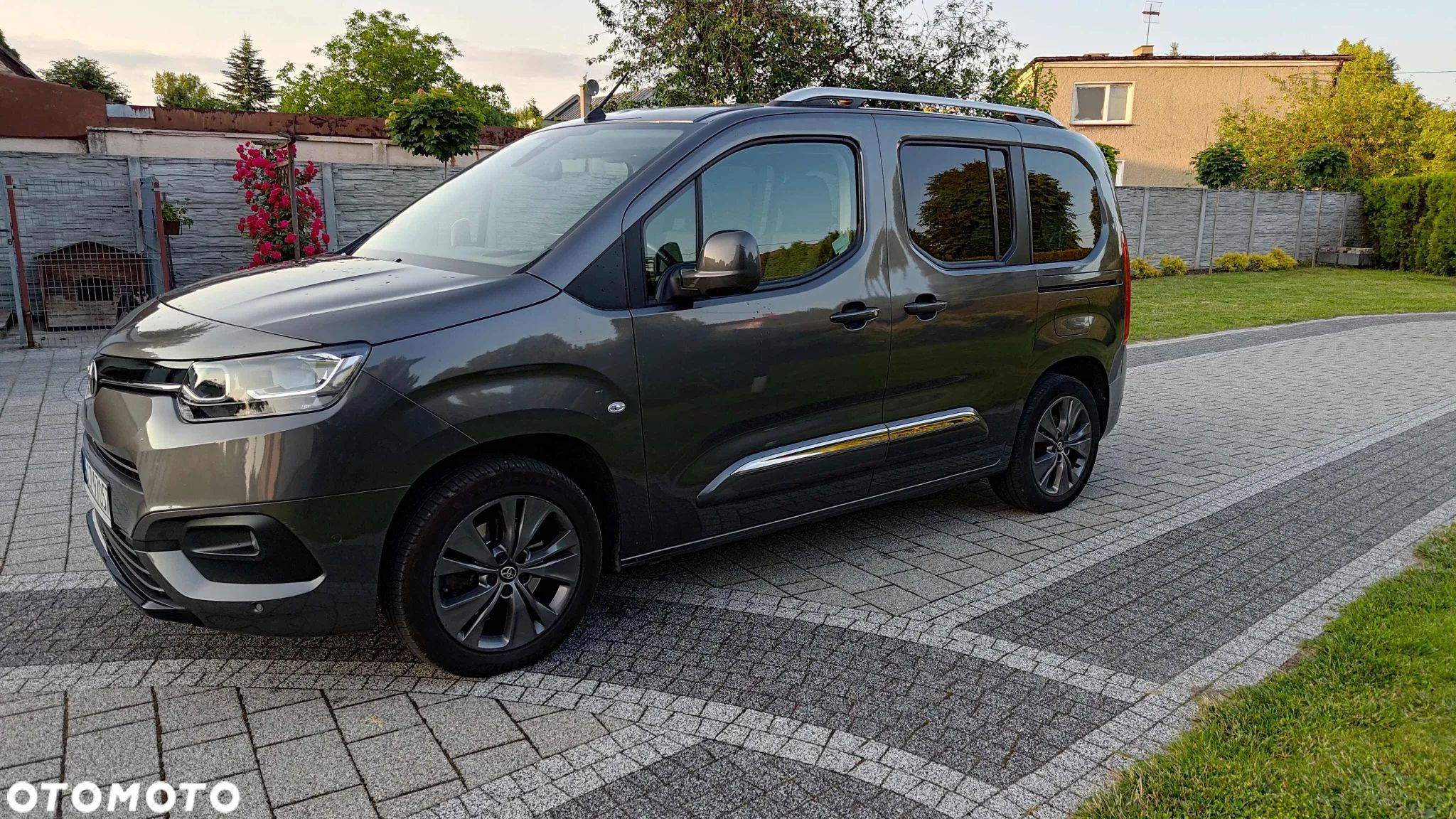 Toyota Proace City Verso 1.5 D-4D Family - 1