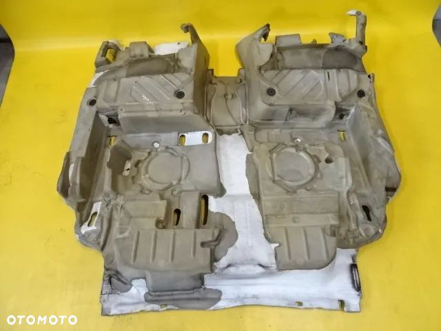 DYWAN WYKŁADZINA PODŁOGA TYŁ AUDI Q7 4L NR201 - 8