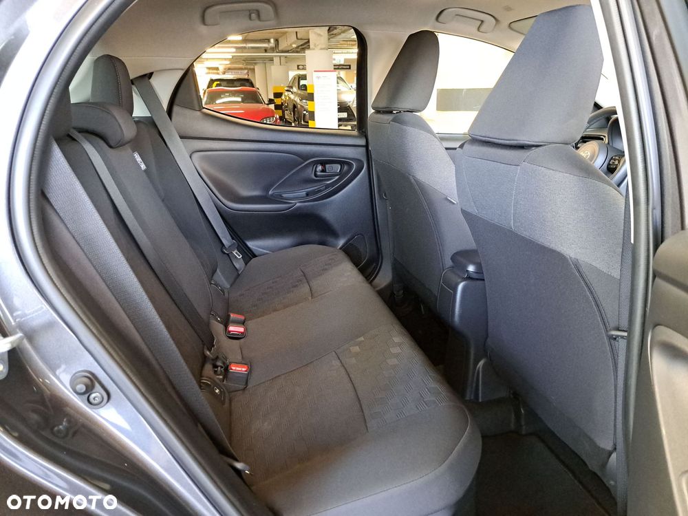 Toyota Yaris Hybrid 1.5 Style - 15