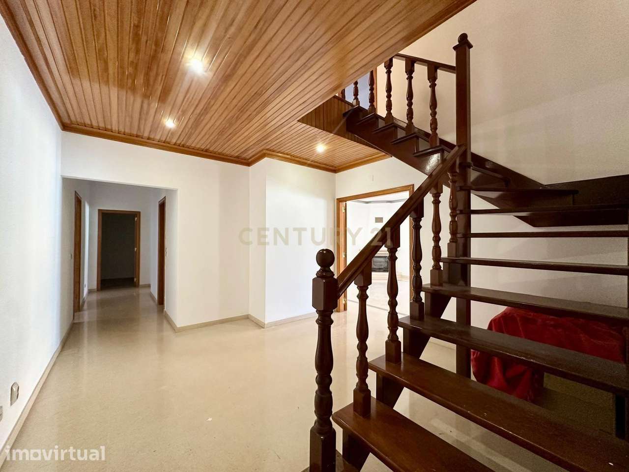 Apartamento Duplex T4 Massamá Norte - Arrendamento - Grande imagem: 2/41