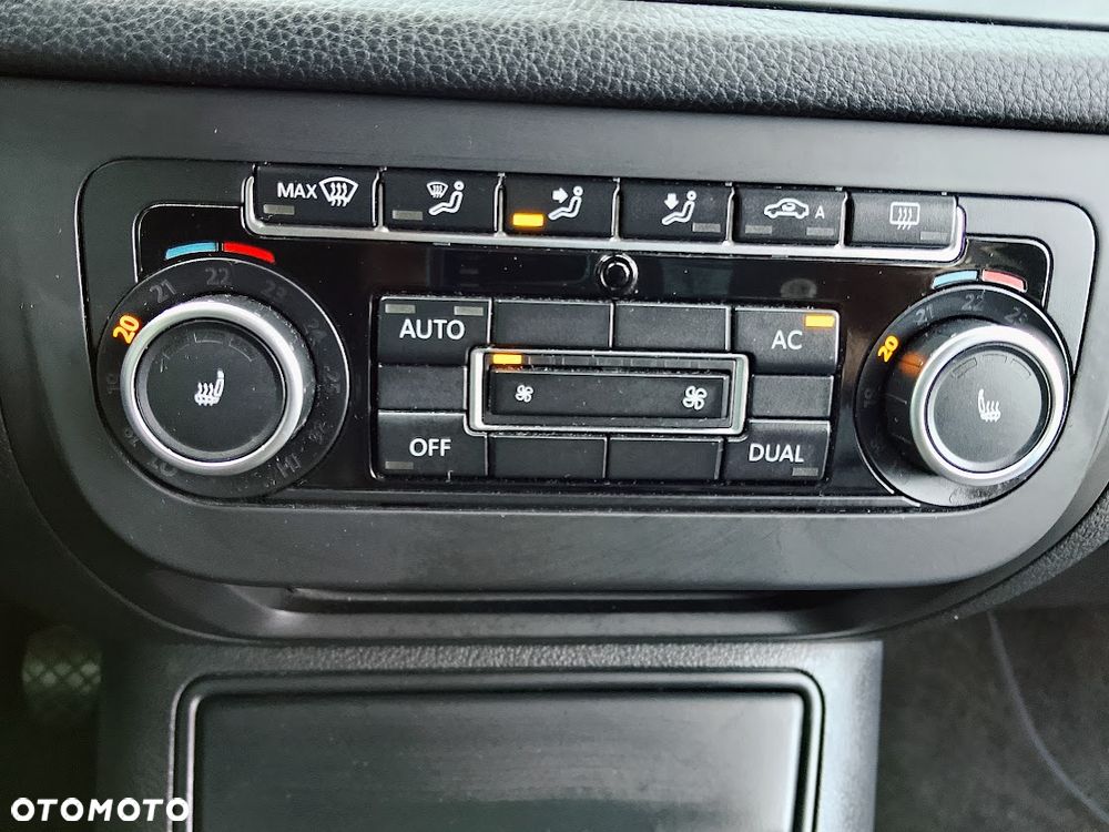Volkswagen Tiguan 2.0 TDI DPF BlueMotion Technology Exclusive - 14