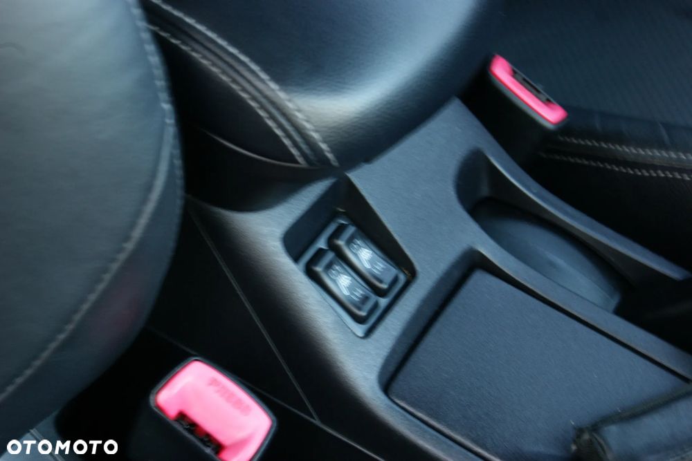 Mitsubishi Lancer 1.8 Intense - 25